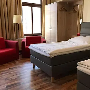 La Maison City-messe-arena Boardinghouse - Kontaktloser Self Check-in 3* Köln